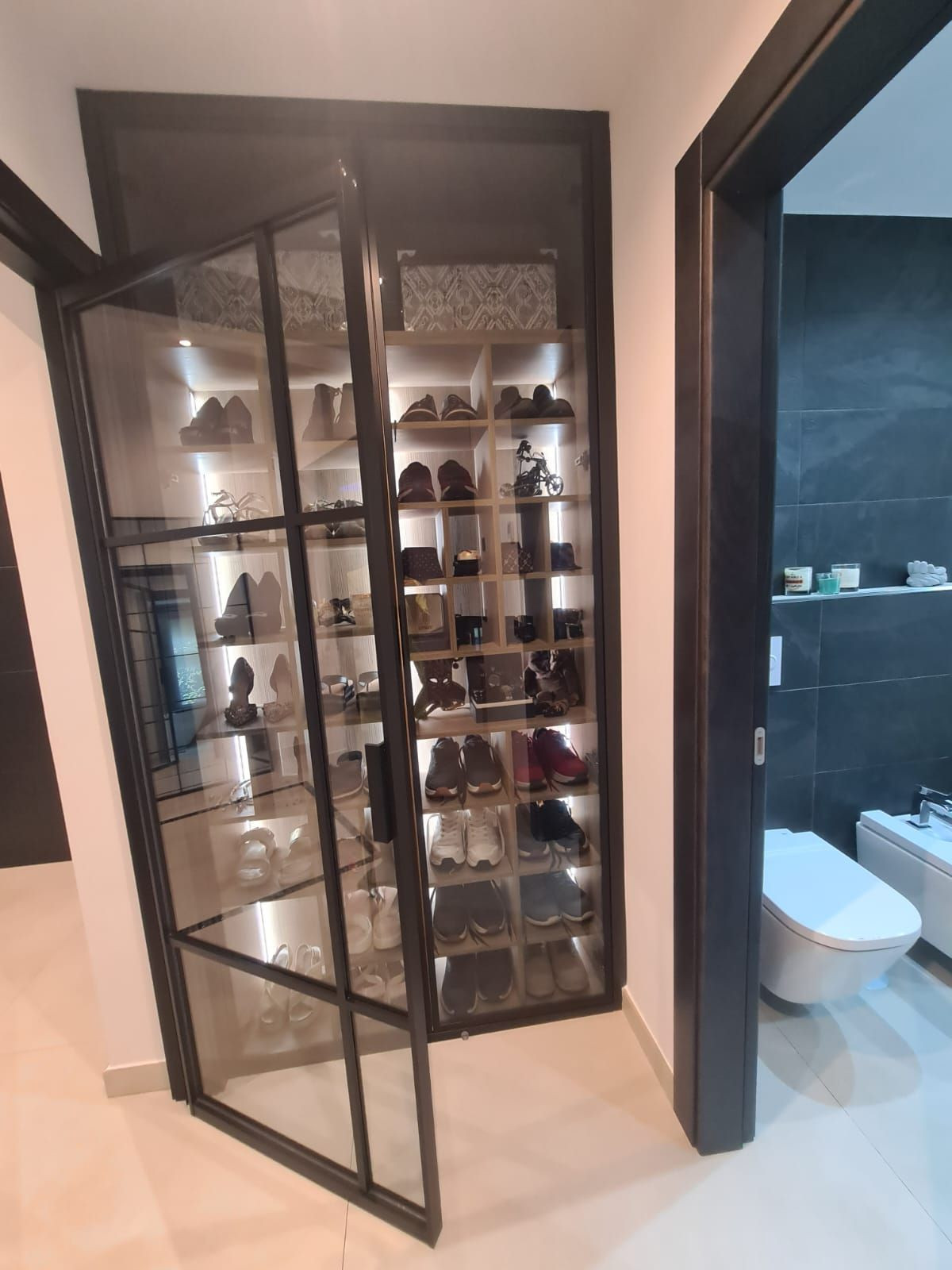 d4096f077df7b401847cc30da14a5e12 - 22