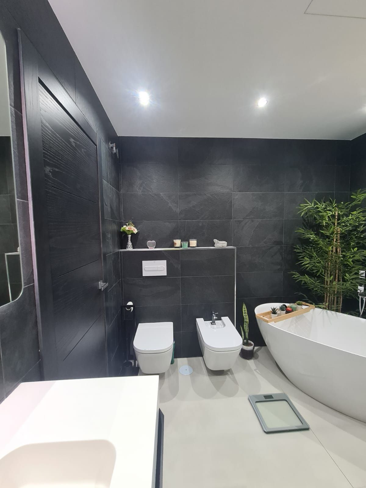 d4096f077df7b401847cc30da14a5e12 - 23