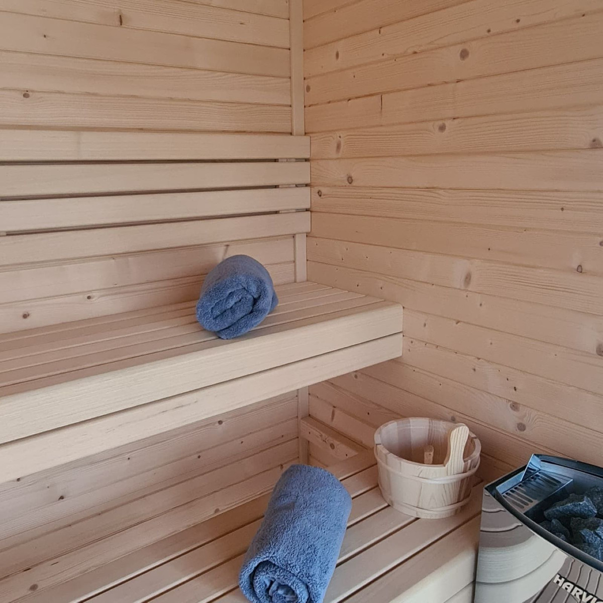 d4096f077df7b401847cc30da14a5e12 - 35