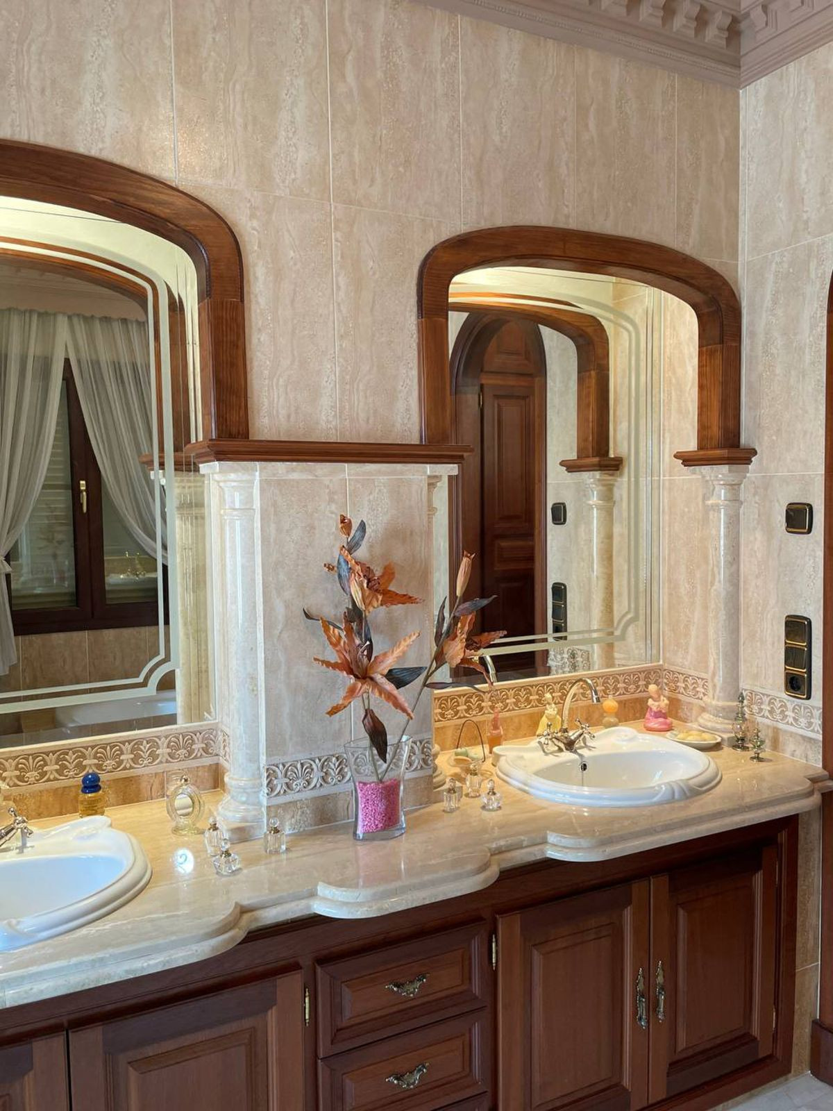 d45dd1c6bd72b92aa470bdaf10a52021 - 16