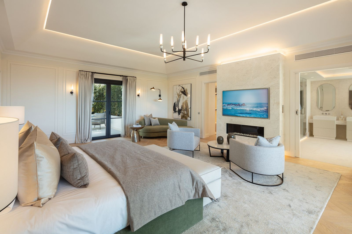 d470ee0b25afeea4d437424a451bde65 - 18