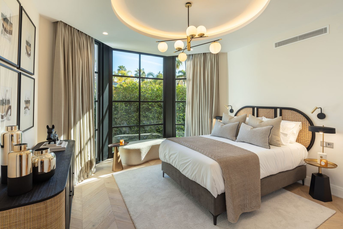 d470ee0b25afeea4d437424a451bde65 - 25