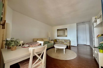 d4ac5926f9fdf12d9fb2f20033f69852 - 16