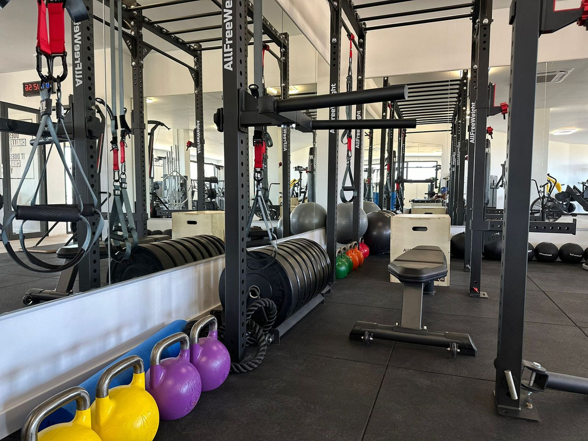 d4caaa33c9b1f0c2a6f5c6d4055b8dbc - 70