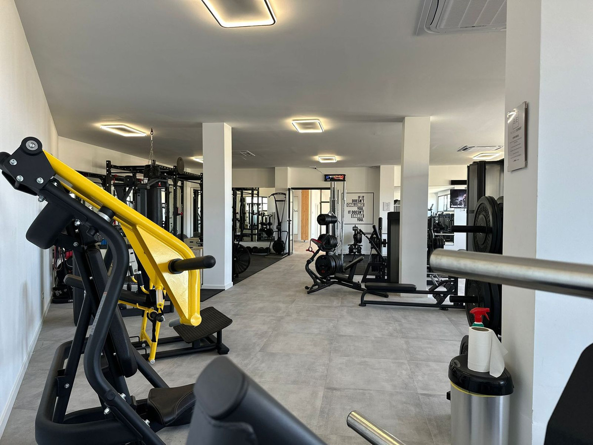 d4caaa33c9b1f0c2a6f5c6d4055b8dbc - 73