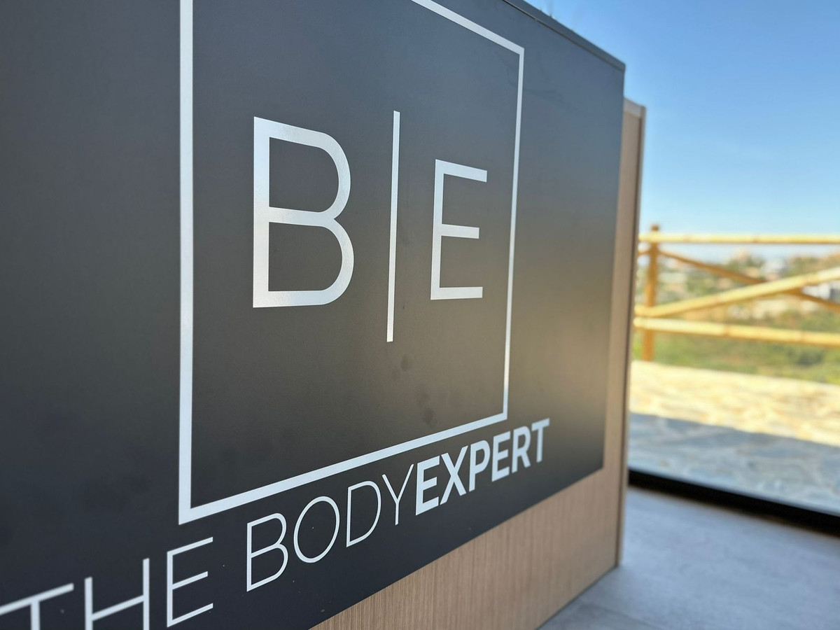 d4caaa33c9b1f0c2a6f5c6d4055b8dbc - 75