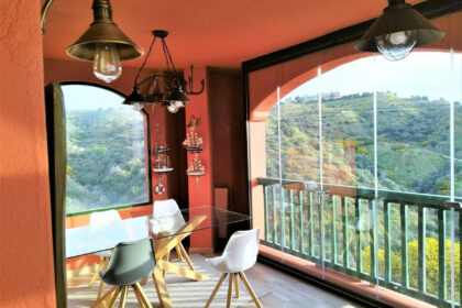 d4d2fd326f1aaed01cf20f5bfa22e65d - 1