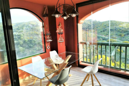 d4d2fd326f1aaed01cf20f5bfa22e65d - 14