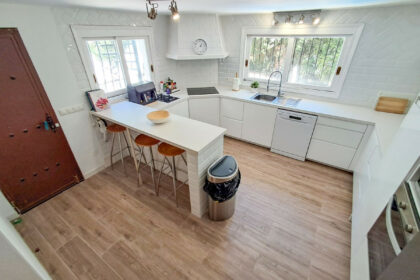 d4d3fd196ea65a92fcd9be1472a67cf8 - 26