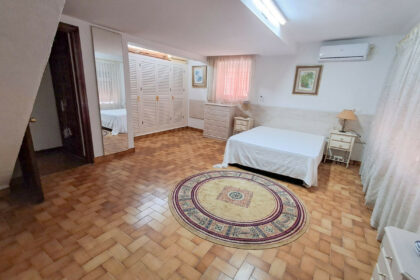 d4d3fd196ea65a92fcd9be1472a67cf8 - 41