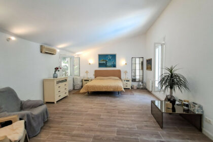 d4d3fd196ea65a92fcd9be1472a67cf8 - 9