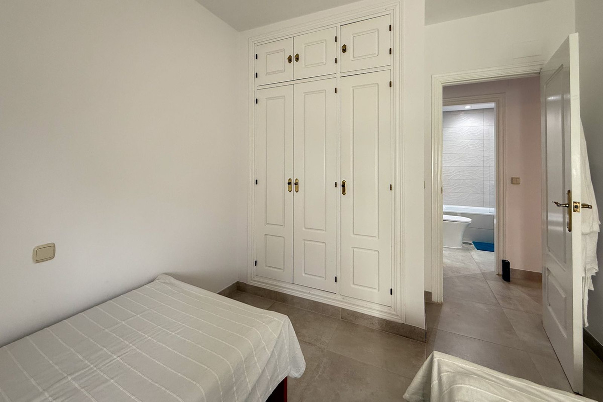 d500522876f9a7daeb40246b6b684918 - 25