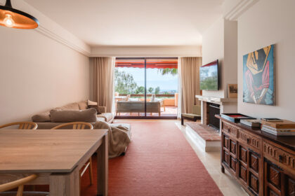 d55ec7dba2a24fd541319abedf754e21 - 28