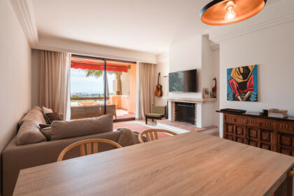 d55ec7dba2a24fd541319abedf754e21 - 6