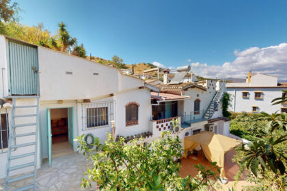 d5675e5985f78ecf72769dc64f7798f0 - 1