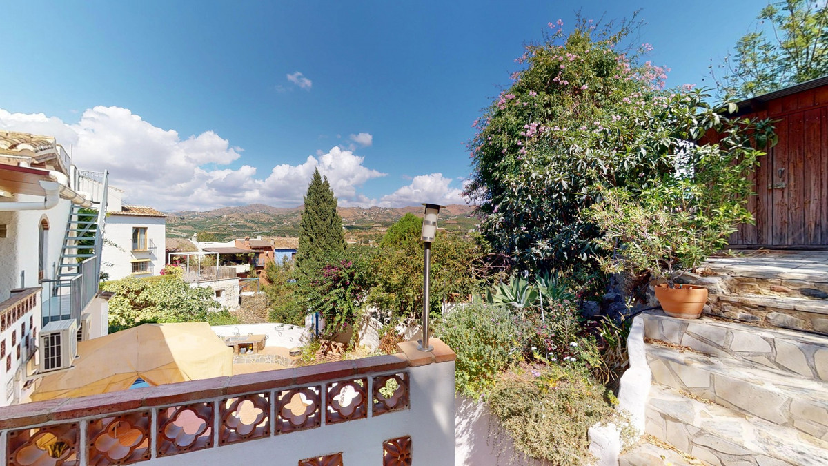 d5675e5985f78ecf72769dc64f7798f0 - 2