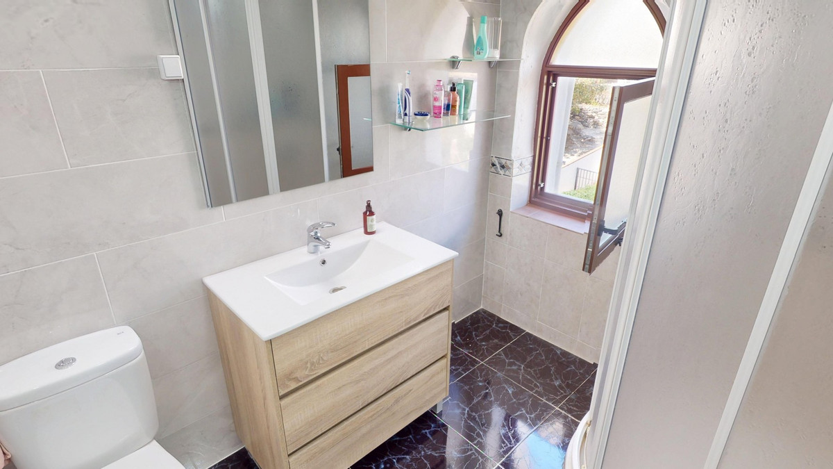 d5675e5985f78ecf72769dc64f7798f0 - 20