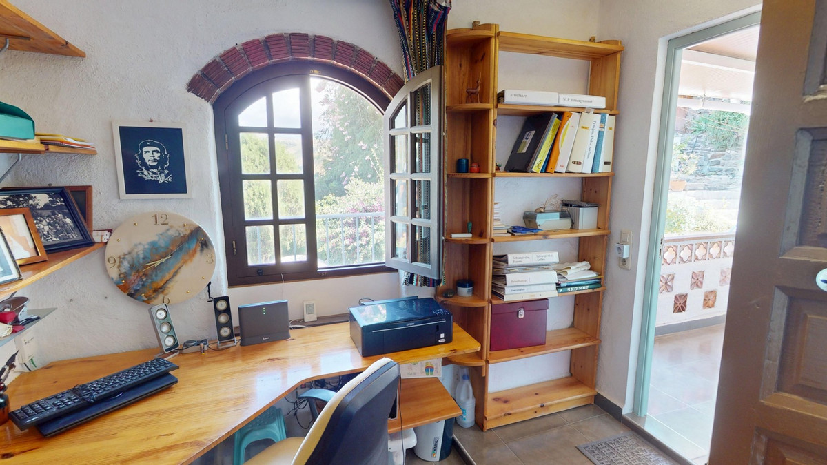 d5675e5985f78ecf72769dc64f7798f0 - 25