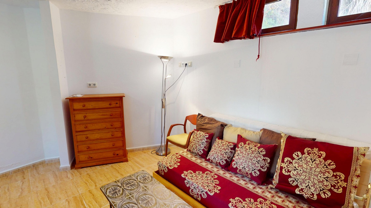 d5675e5985f78ecf72769dc64f7798f0 - 35