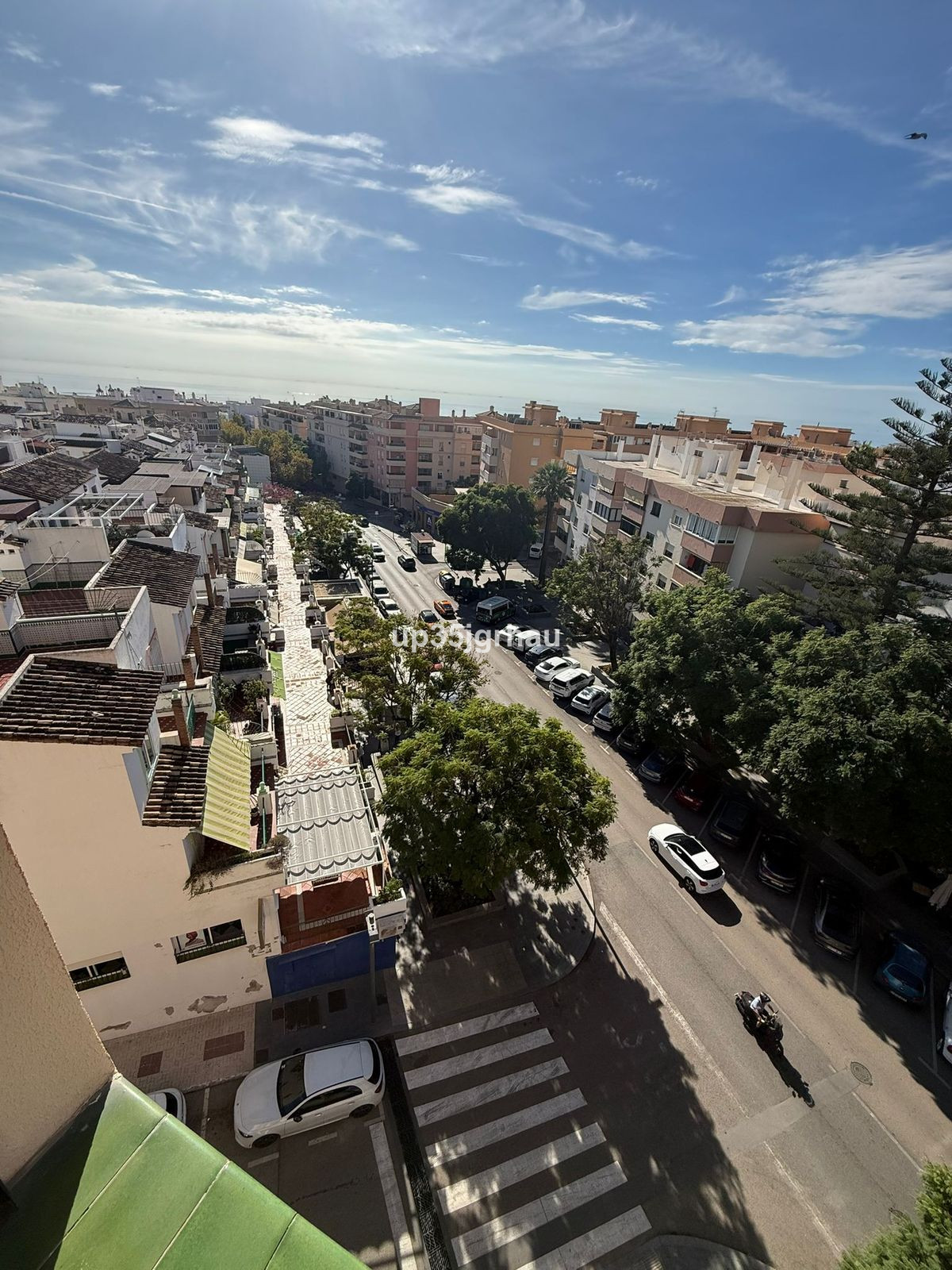 d6f9f527f3a2b74e1b0386fb3ef6884e - 17