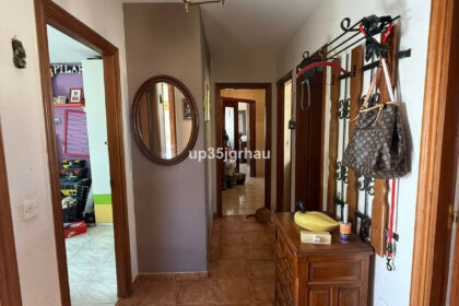 d6f9f527f3a2b74e1b0386fb3ef6884e - 7