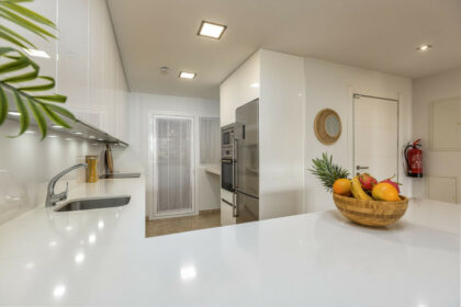 d709746651460f7bd9d146d94e8348d2 - 10