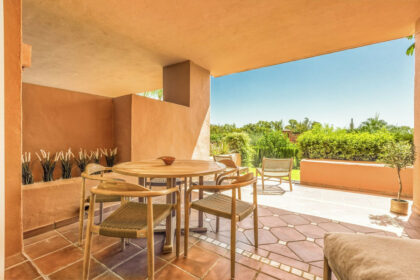 d709746651460f7bd9d146d94e8348d2 - 12