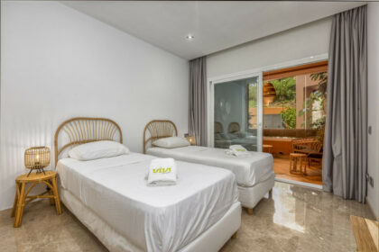 d709746651460f7bd9d146d94e8348d2 - 26