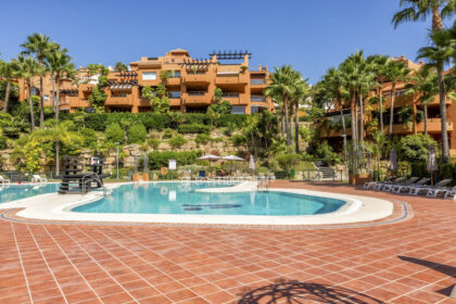 d709746651460f7bd9d146d94e8348d2 - 30