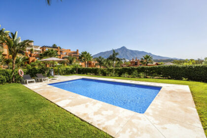 d709746651460f7bd9d146d94e8348d2 - 40