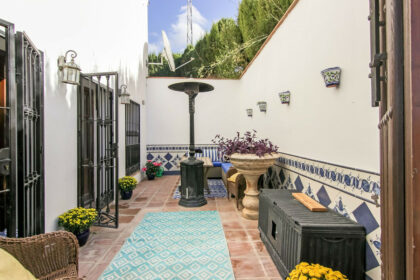 d815486b7fe68e398dffdc3b2db04260 - 11