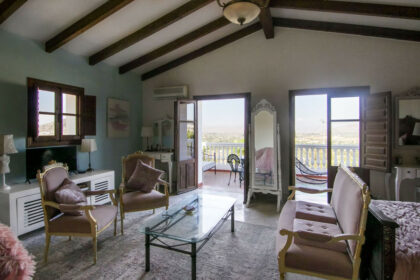 d815486b7fe68e398dffdc3b2db04260 - 30