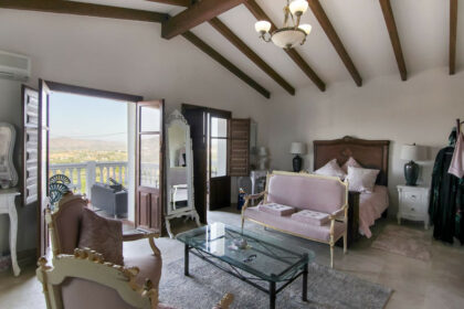 d815486b7fe68e398dffdc3b2db04260 - 31