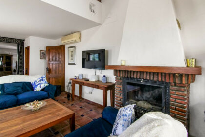 d815486b7fe68e398dffdc3b2db04260 - 9