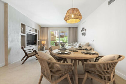 d833c09661583f6e4a6bc7383cce378d - 7