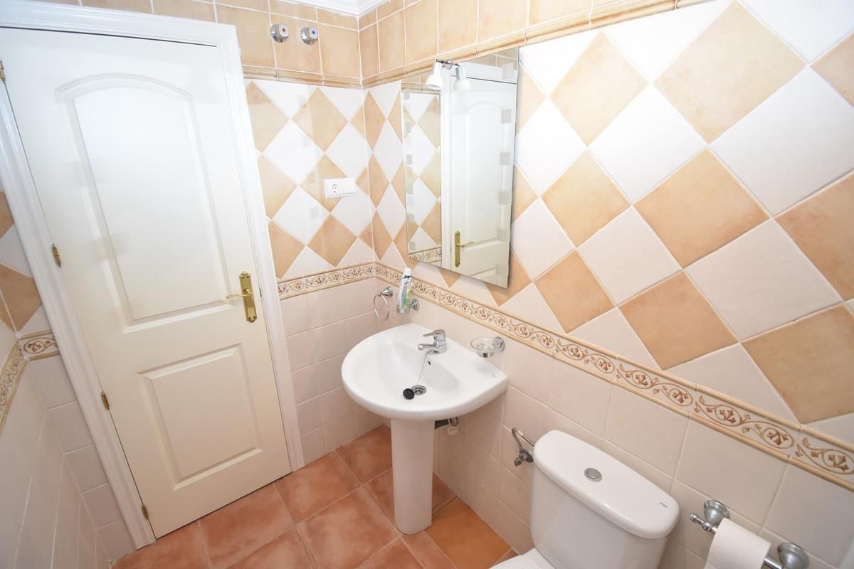 d83c948bfdcfd16bfcb0cd18d8e1e712 - 10