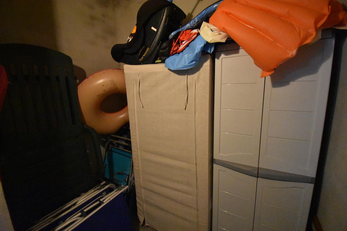 d83c948bfdcfd16bfcb0cd18d8e1e712 - 13