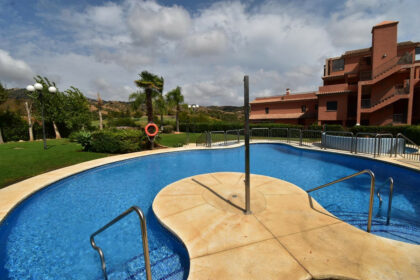 d83c948bfdcfd16bfcb0cd18d8e1e712 - 16