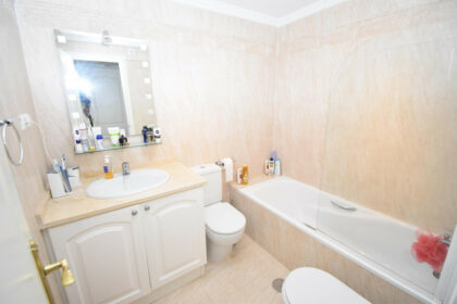 d83c948bfdcfd16bfcb0cd18d8e1e712 - 9