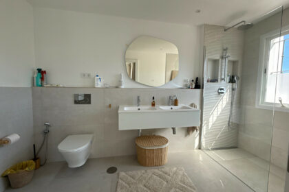 d88cfef1376382984f1015b9ad26e470 - 22