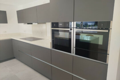 d88e00432f03c28ca4d0763275915ef5 - 19