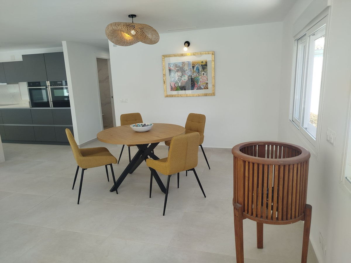 d88e00432f03c28ca4d0763275915ef5 - 23