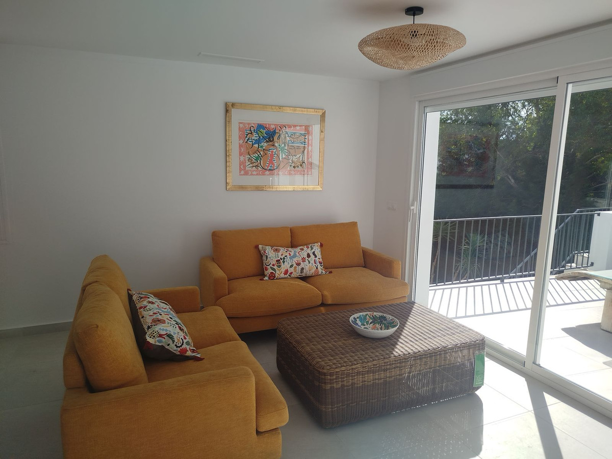 d88e00432f03c28ca4d0763275915ef5 - 28