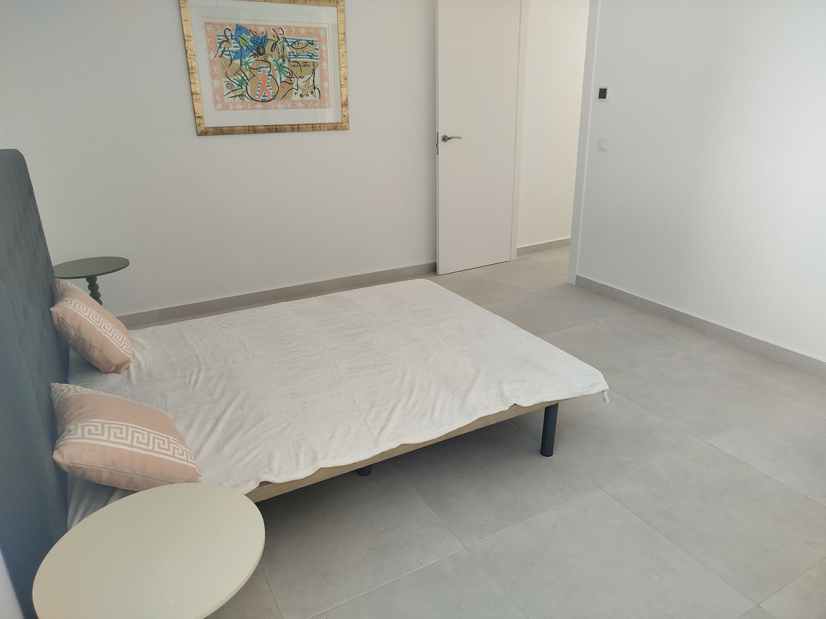 d88e00432f03c28ca4d0763275915ef5 - 32