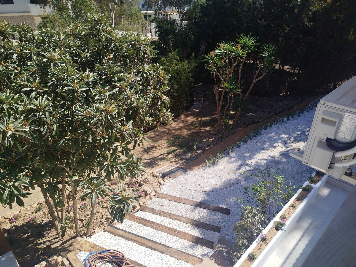 d88e00432f03c28ca4d0763275915ef5 - 64