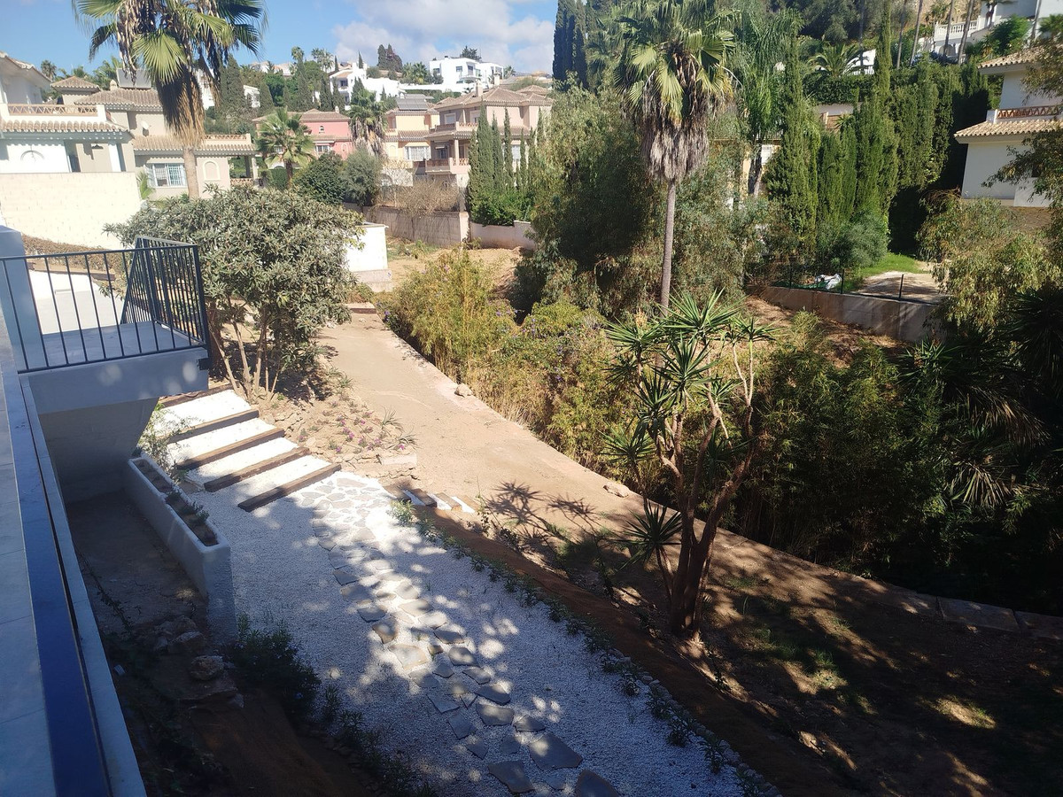 d88e00432f03c28ca4d0763275915ef5 - 65