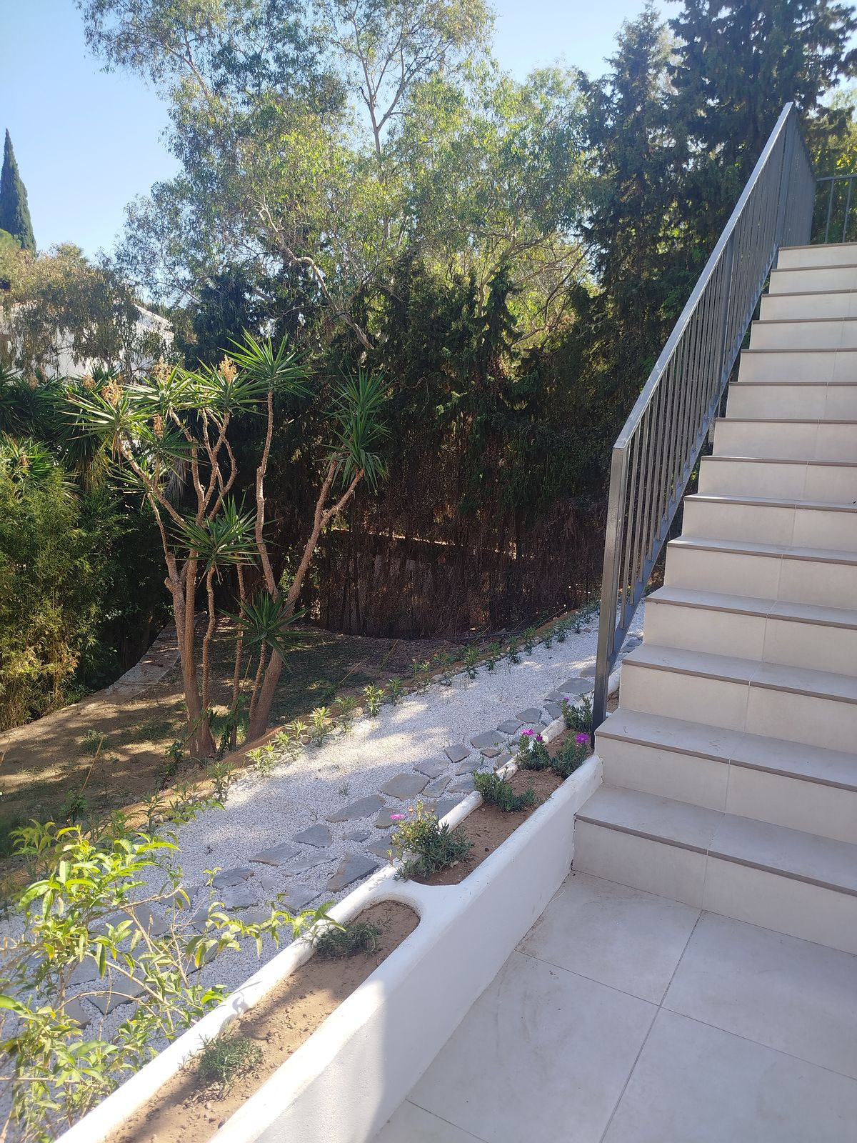 d88e00432f03c28ca4d0763275915ef5 - 69