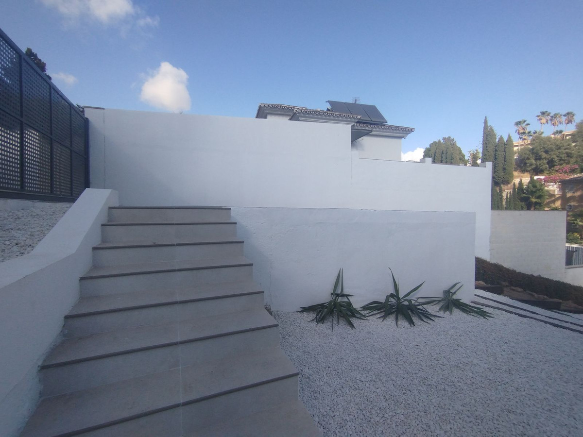 d88e00432f03c28ca4d0763275915ef5 - 76