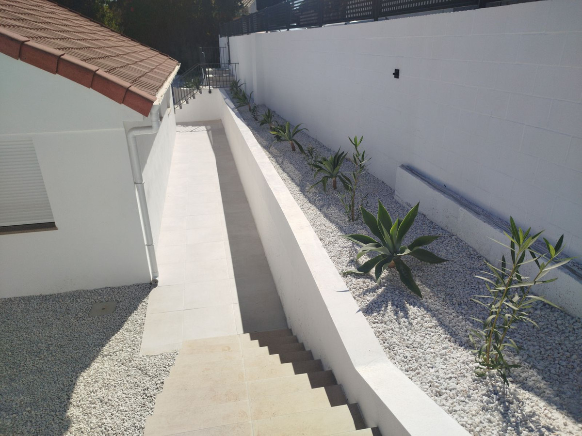 d88e00432f03c28ca4d0763275915ef5 - 77