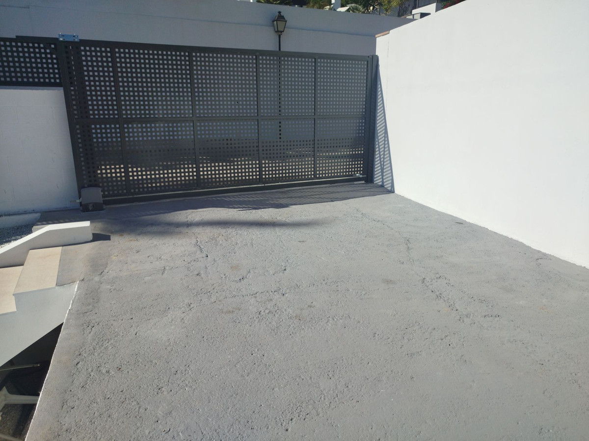 d88e00432f03c28ca4d0763275915ef5 - 79